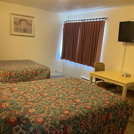 Front Street Inn Кресънт Сити Екстериор снимка